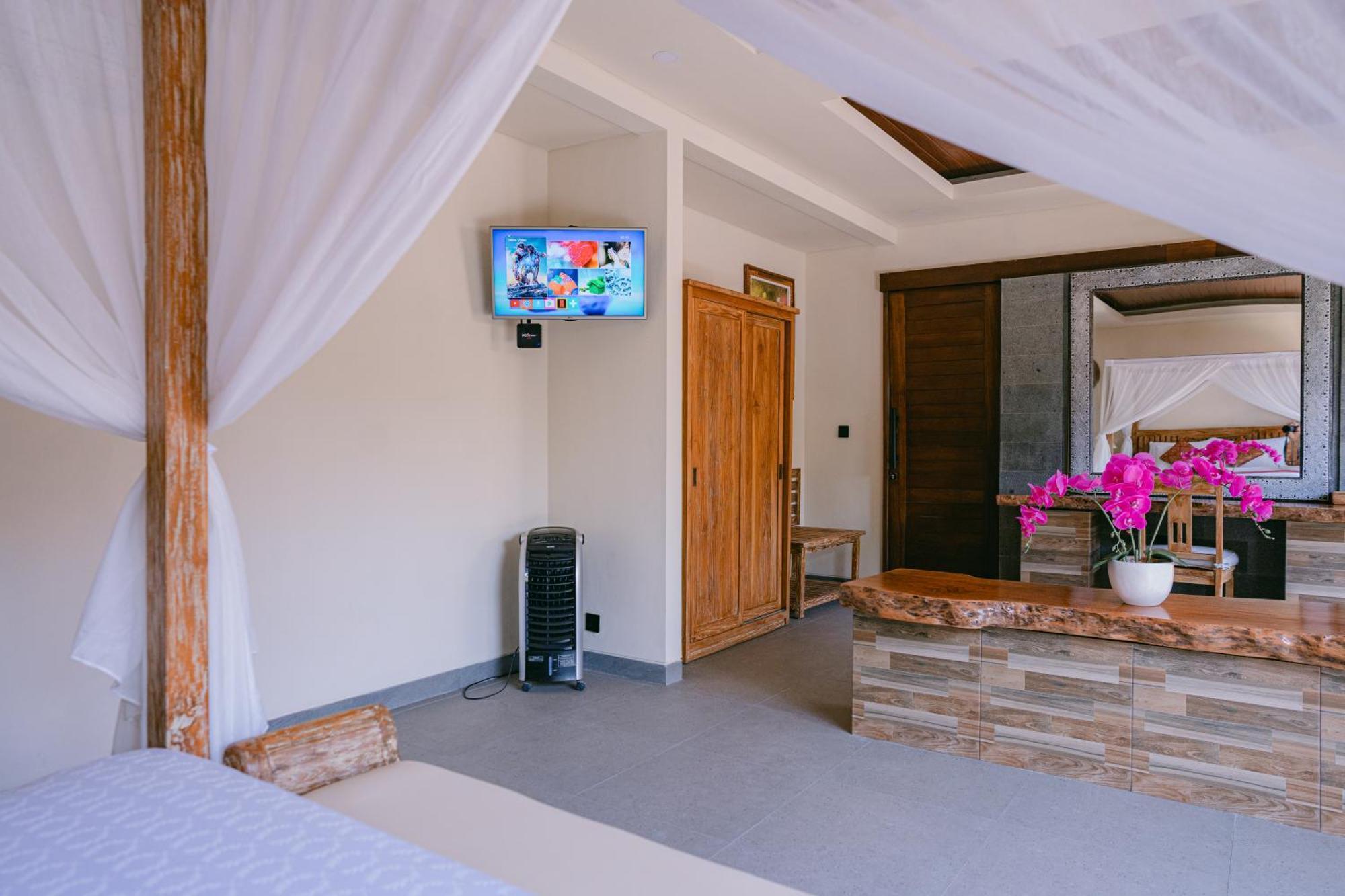 2 Seasons : Moon - Luxury With Private Pool Villa