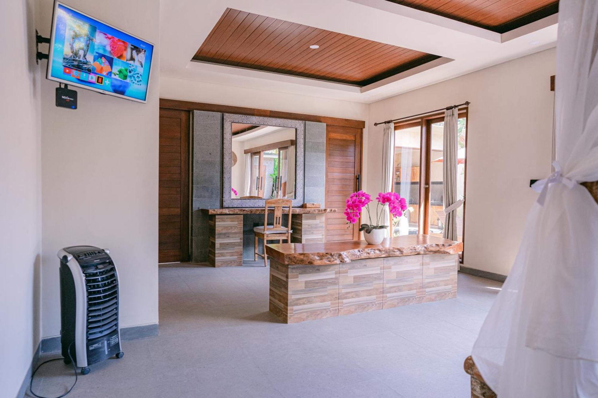 Villa 2 Seasons : Moon - Luxury With Private Pool Ubud