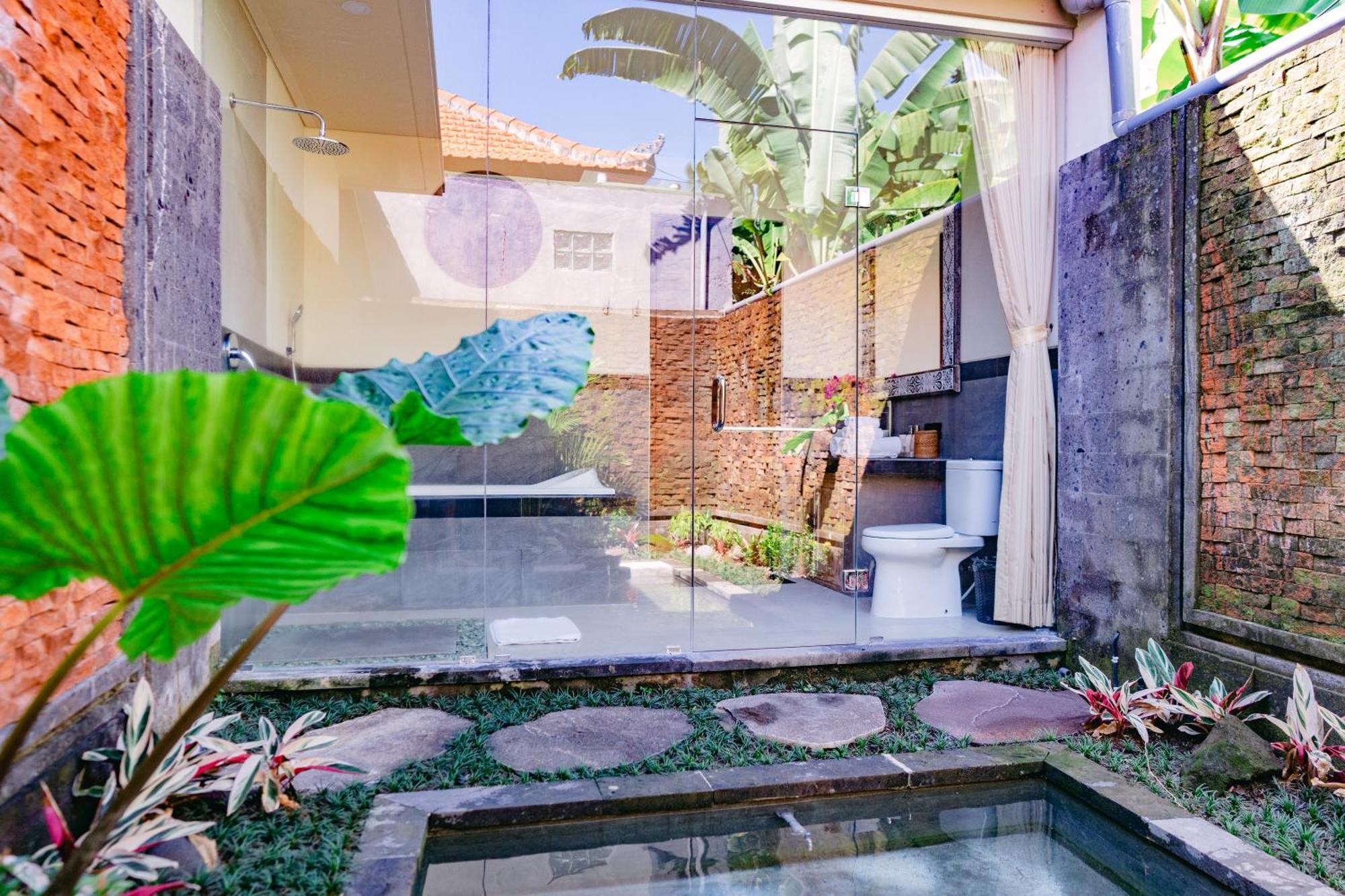 2 Seasons : Moon - Luxury With Private Pool Ubud